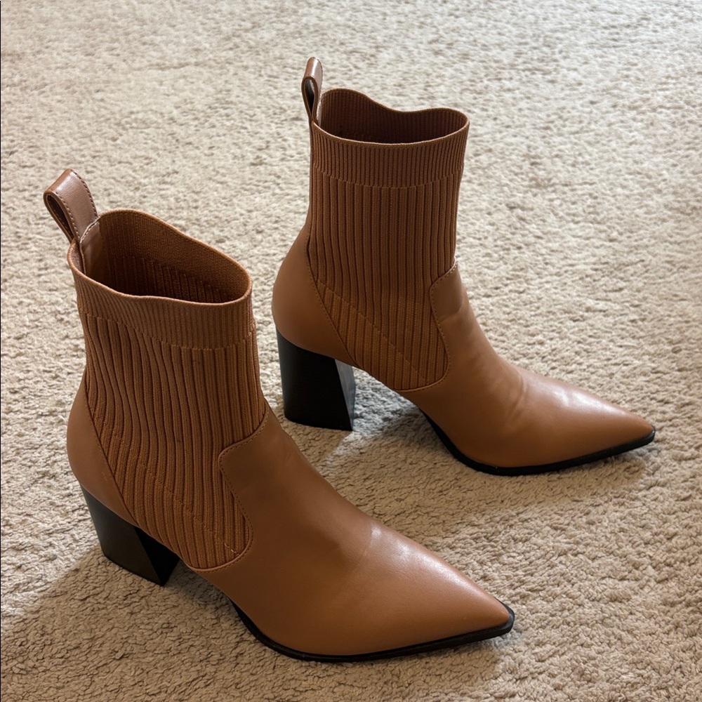 Open Edit pointed booties - Picture 3 of 9